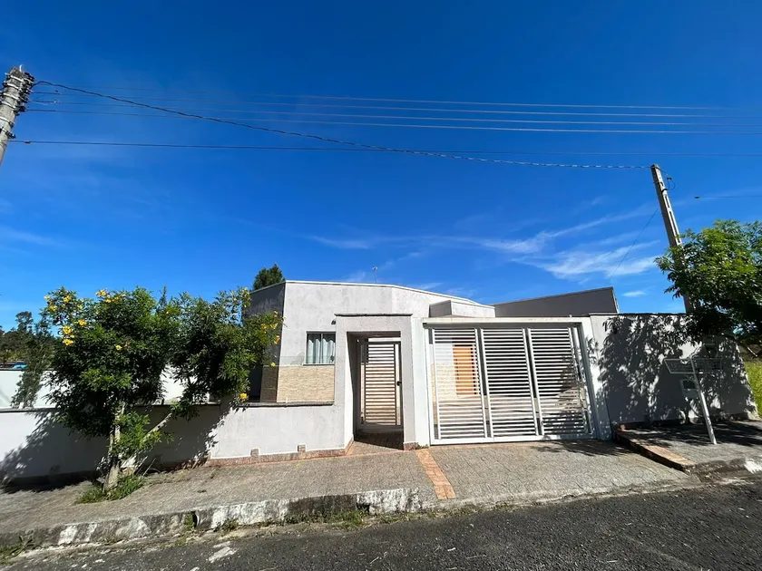 House in Serra Negra / SP, great location and infrastructure - Image 1