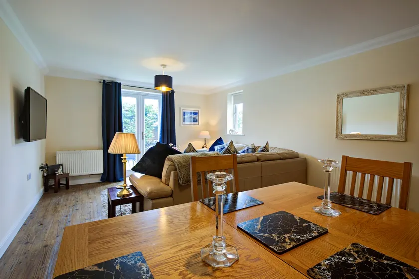 Ingledale Apartment, Ingleton, Yorkshire Dales National Park, Famous Three Peaks, Near The Lake District, Pets Are Welcome - Image 1