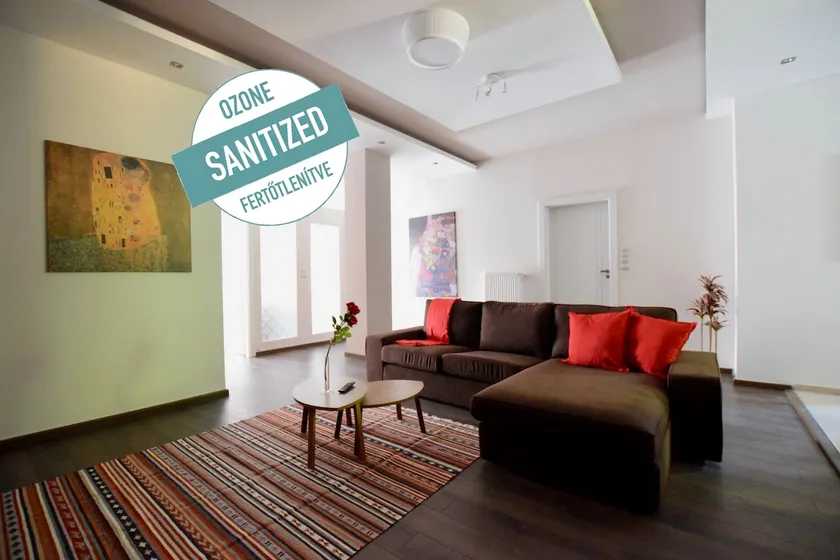 Luxury Apartment by Hi5 - Beautiful 2-br. (074) - Image 1