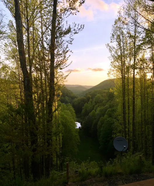 Roan Mountain View Retreat near Appalachian Trail - Image 1