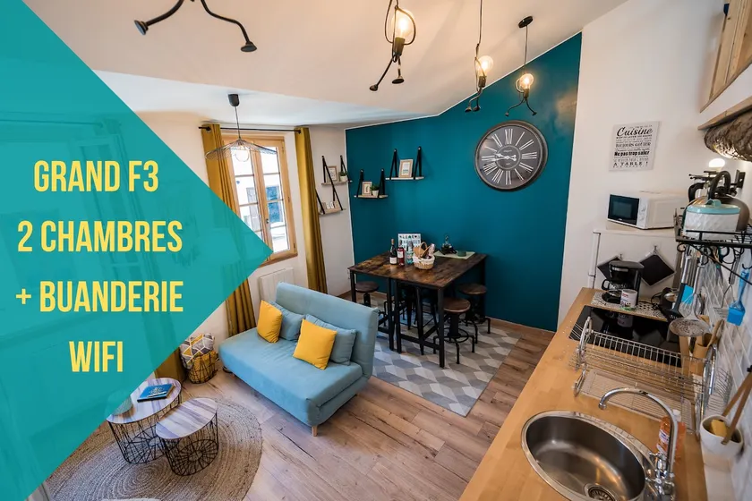 "Le 44", immeuble de 2 logements neufs, garage pour le F2 uniquement - Image 1