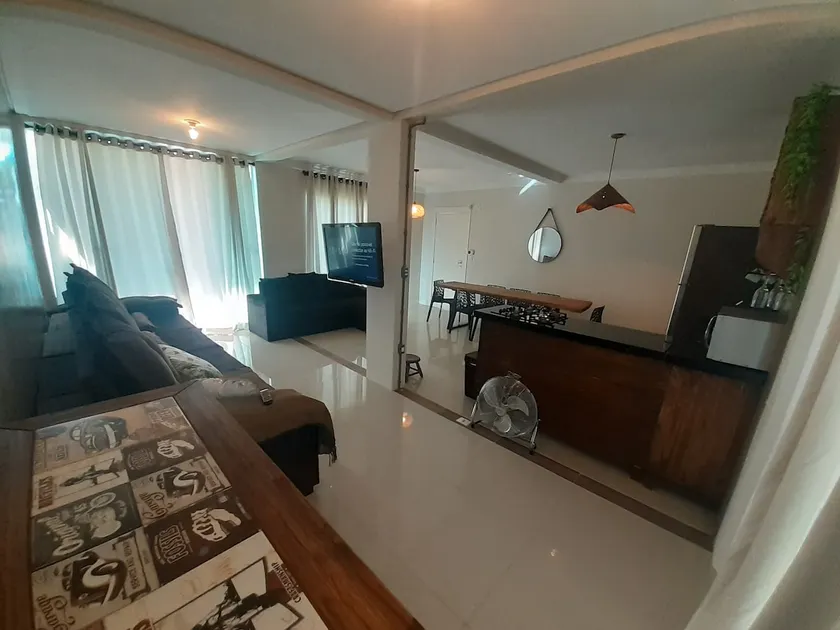 208, 2-bedroom apartment - Image 1
