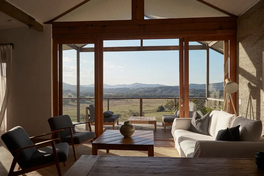 Skyview Hemp Villa *VIEWS* of Byron Hinterland - Image 1