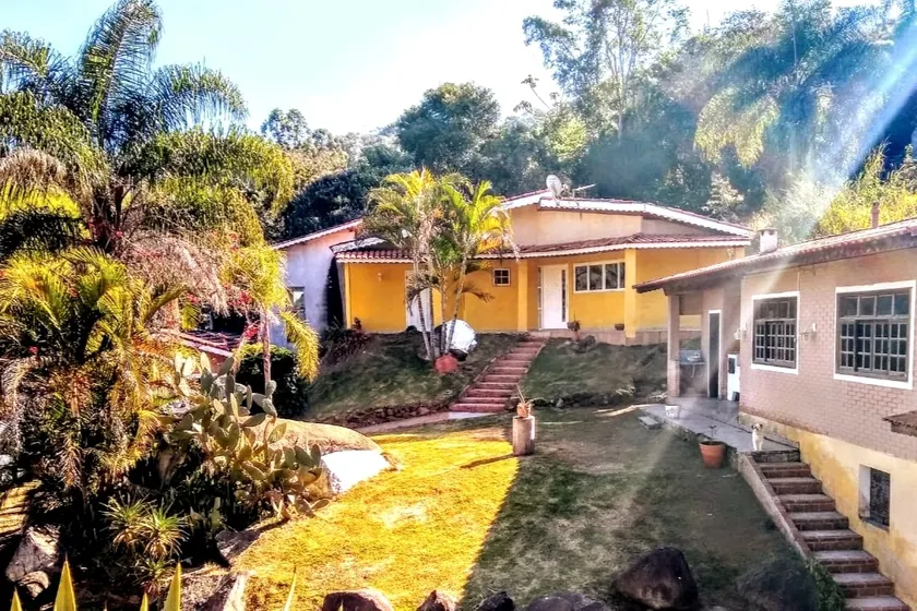 Casa Amarela - Image 1