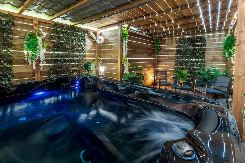 Cozy duplex with jacuzzi, 20 min from Disneyland® Paris - Image 1