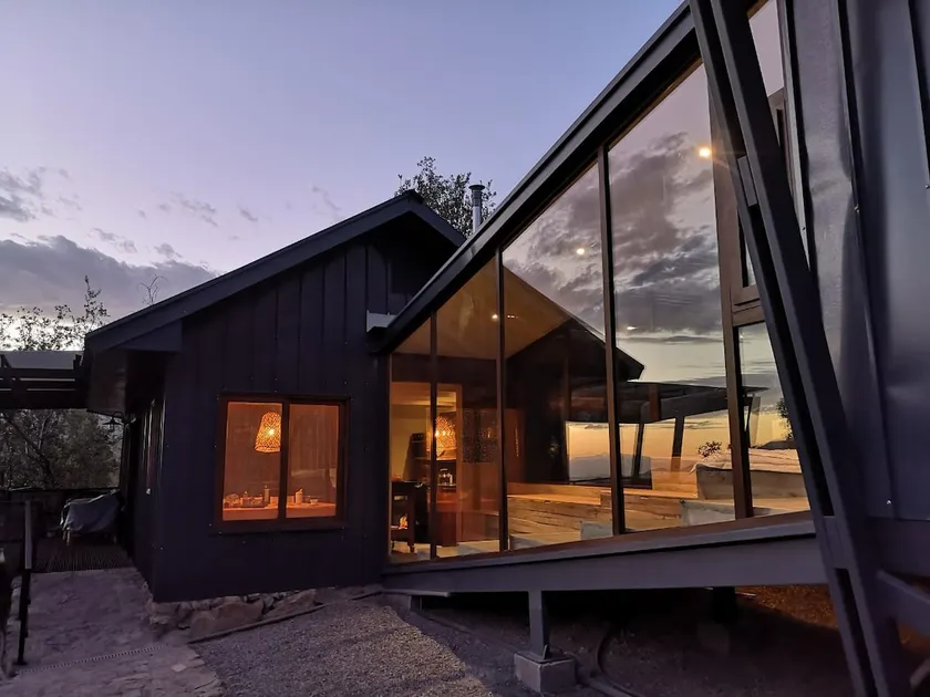 casa hirka lodge - Image 1