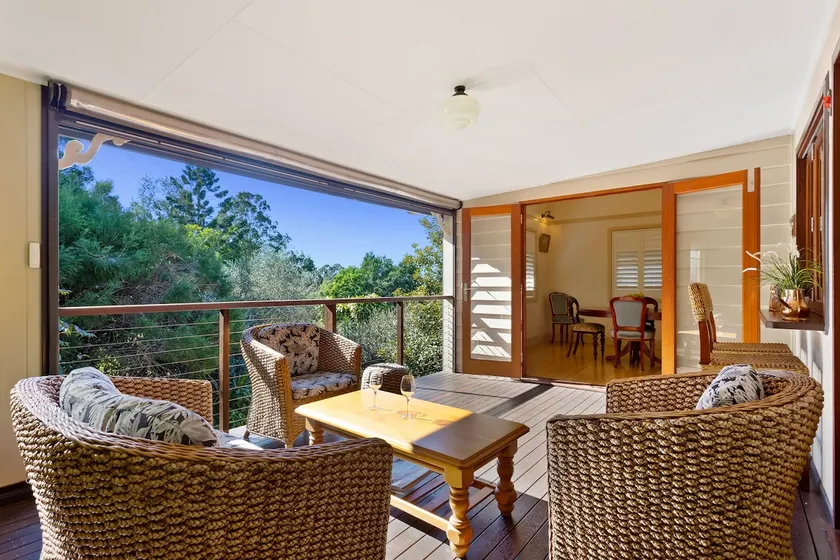 Gracious Spacious & Charming Queenslander, Walk into Maleny - Image 1