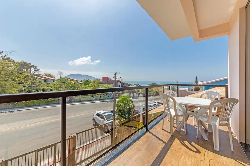☆ CASA SANTINHO | View of the beach with barbecue area - Image 1