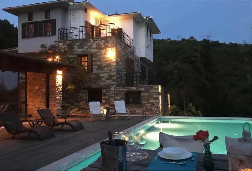 Art Luxury Resort Villa - Image 1