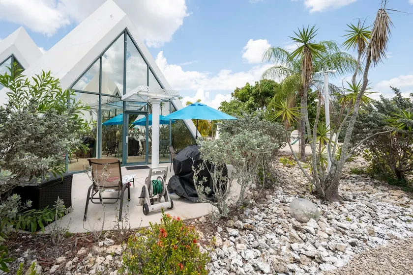 *Relaxing and Fun Pyramid Home in Ft Myers (7048) - Image 1