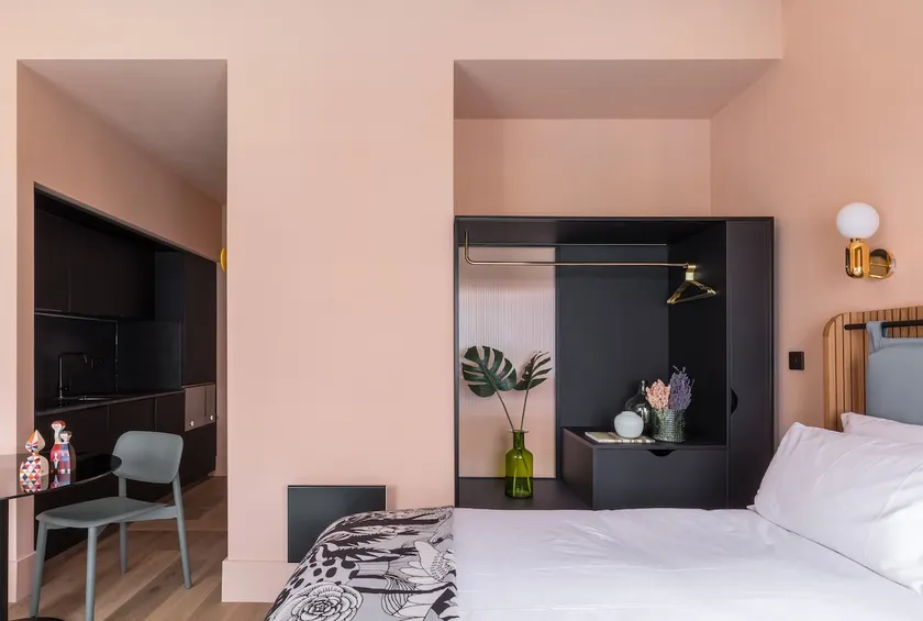 City Studio Apartment at Whitworth Locke - Image 1