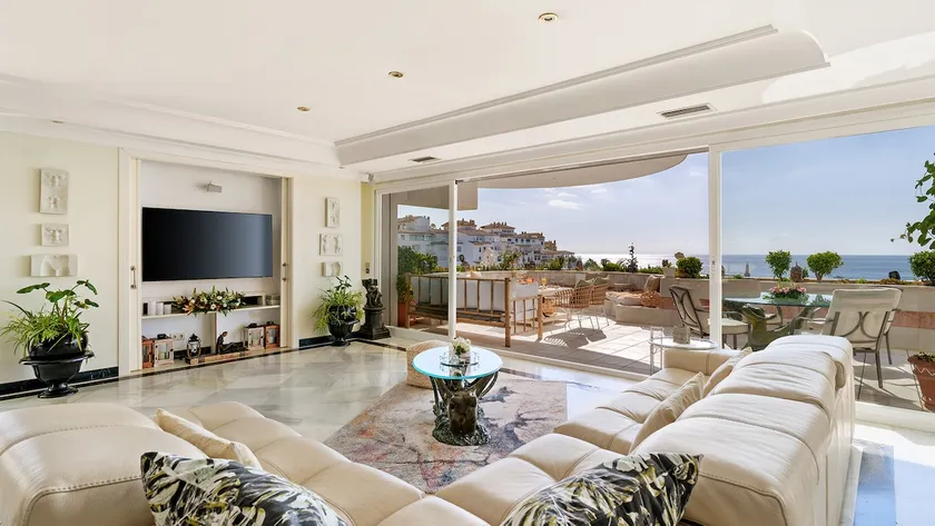Sky Villa - Image 1