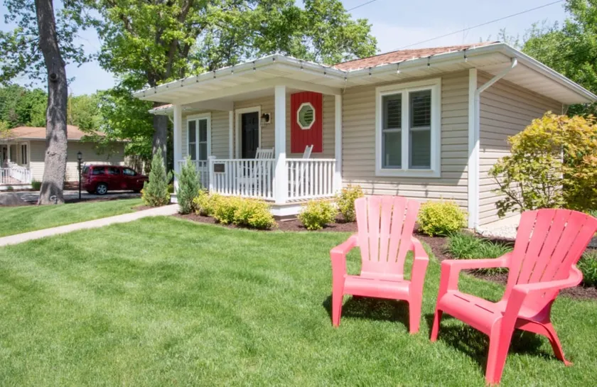 Seven Oaks Bed & Breakfast - Image 1