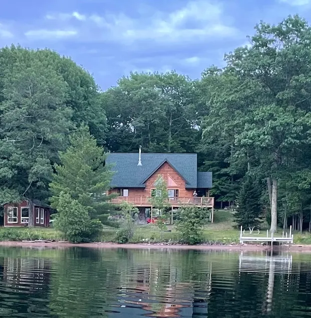 Lake House North - Image 1