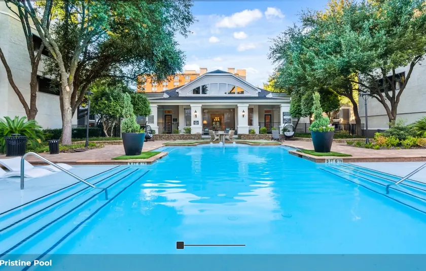 Gorgeous 2BR+2BA Apartment across Hermann Park - Image 1