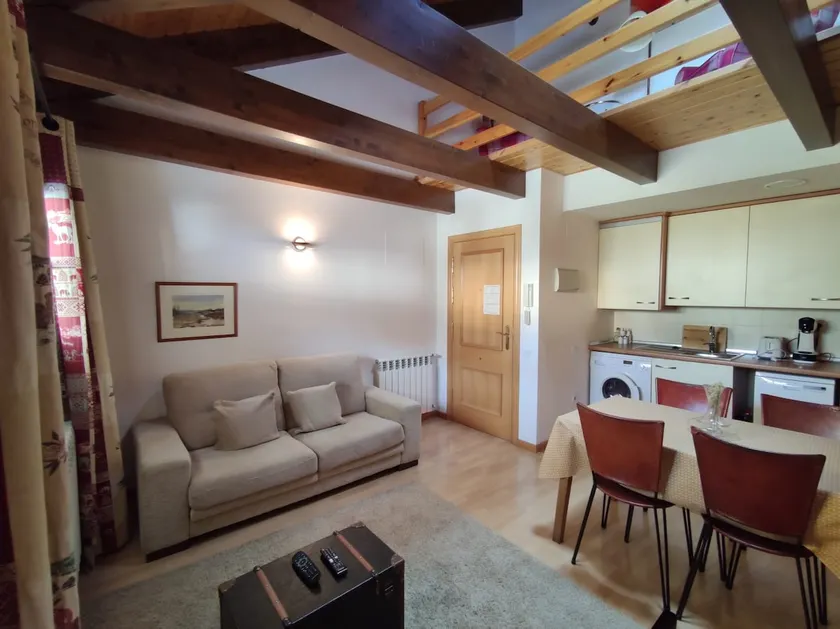 InmoCyma Prau Llargo 3 bedrooms in El Run - Image 1