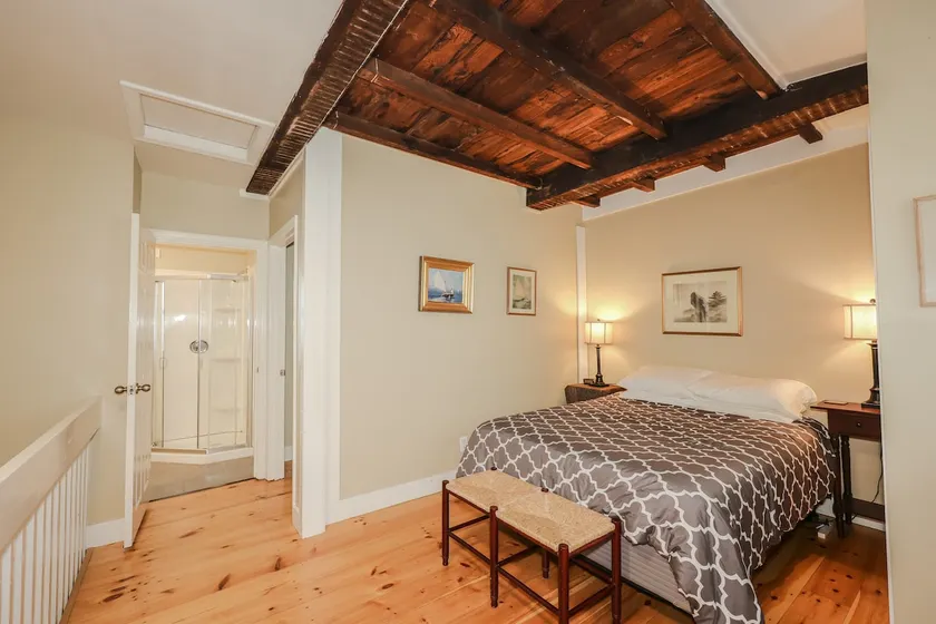 Cashman Parkside 2 - Brick Two Story Apartment - Image 1
