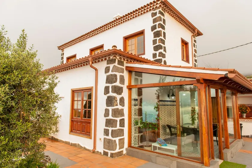 Villa Finca Los Castanos - Panoramic View - Image 1