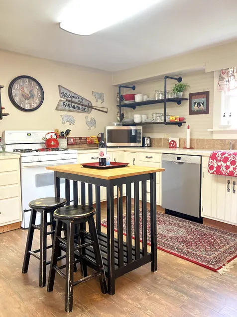 Weston Farmhouse-Clean, Fast WiFi, Generator! - Image 1