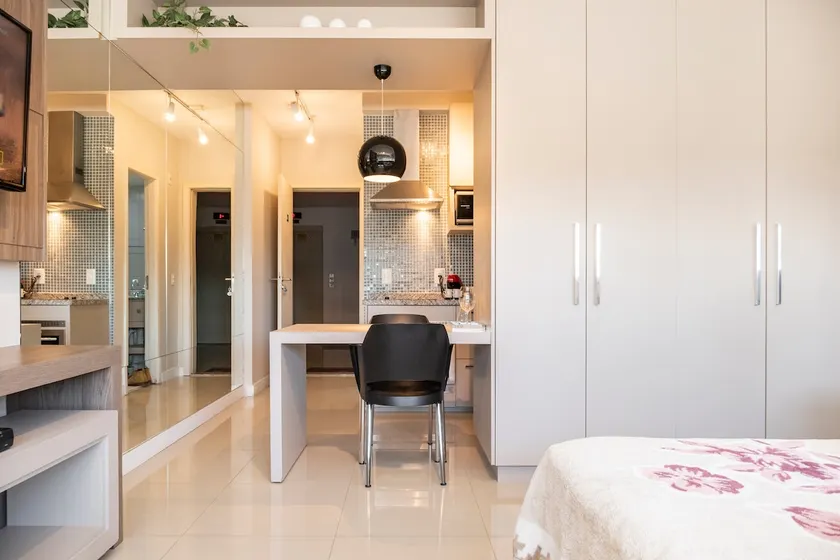 High Standard Studio Near Shopping Mueller. - Image 1