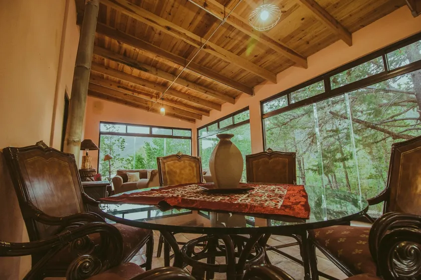 Panoramic cabin, very close to Monterreal. - Image 1
