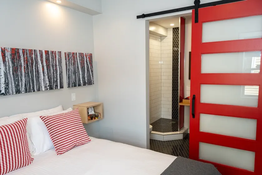 Morel Executive Suites - Image 1