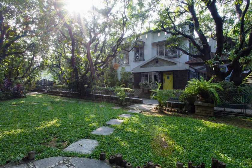 4 BHK - BEAUTIFUL ”ENGLISH STYLE” COTTAGE HOME - Image 1