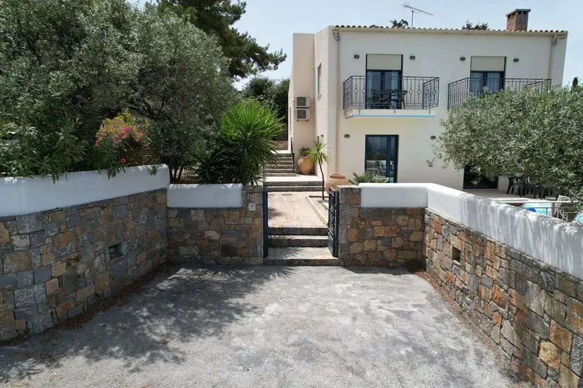 Villa Nefeli Green by Villa Plus - Image 1