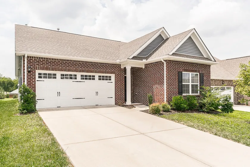 Great place for 6 month or more Great Location!!! - Image 1