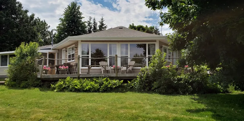 Honeycomb Cottage - Image 1