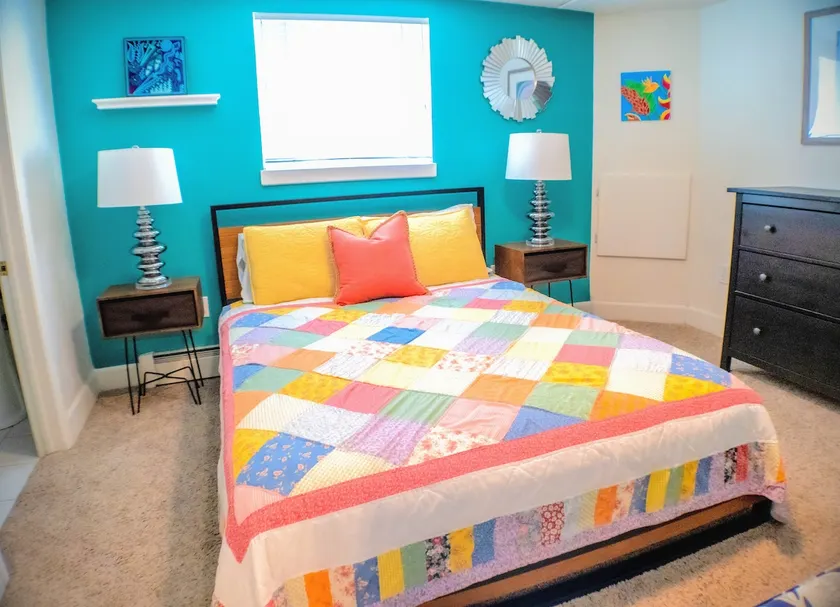 Charming University of Denver Cottage Apartment - Image 1