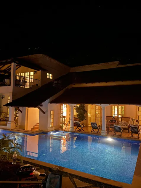 Sol Sureno - Luxury Private Home (Fully Staffed) - Image 1