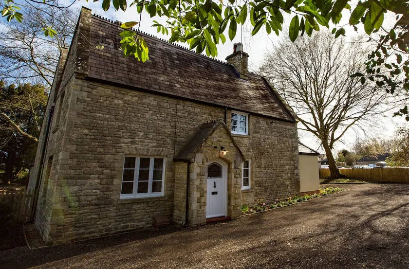 The Old School House - Image 1