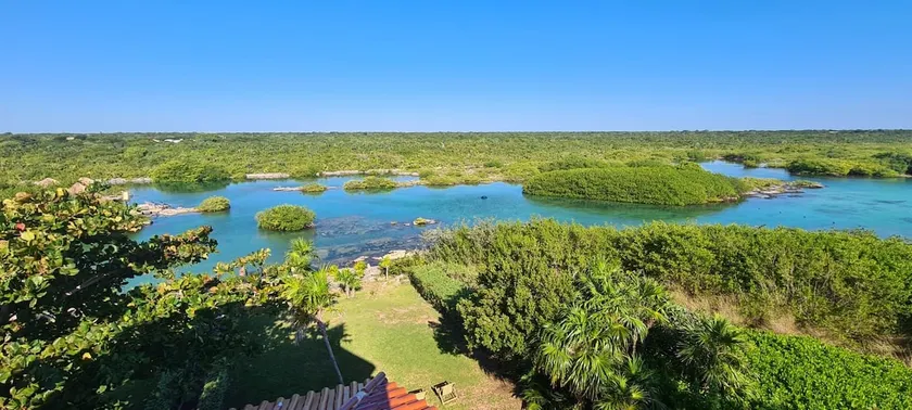 Bungalow with access to Laguna Yal-Kú and snorkeling - Image 1