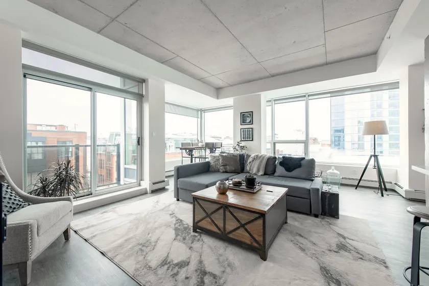 Corner Unit With Expansive Downtown Views - Image 1