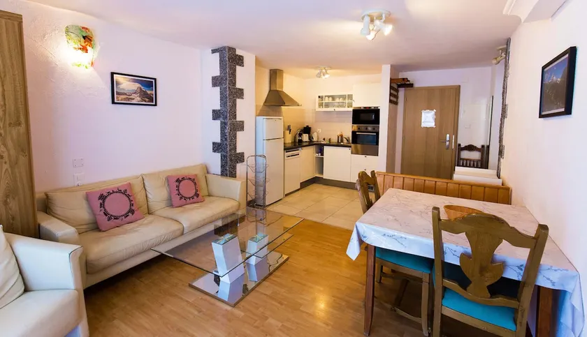 Apartment Theodul cozy , central 2 room apartment - Image 1