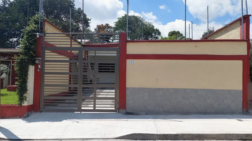 Barrio Nuevo, a quiet place. - Image 1