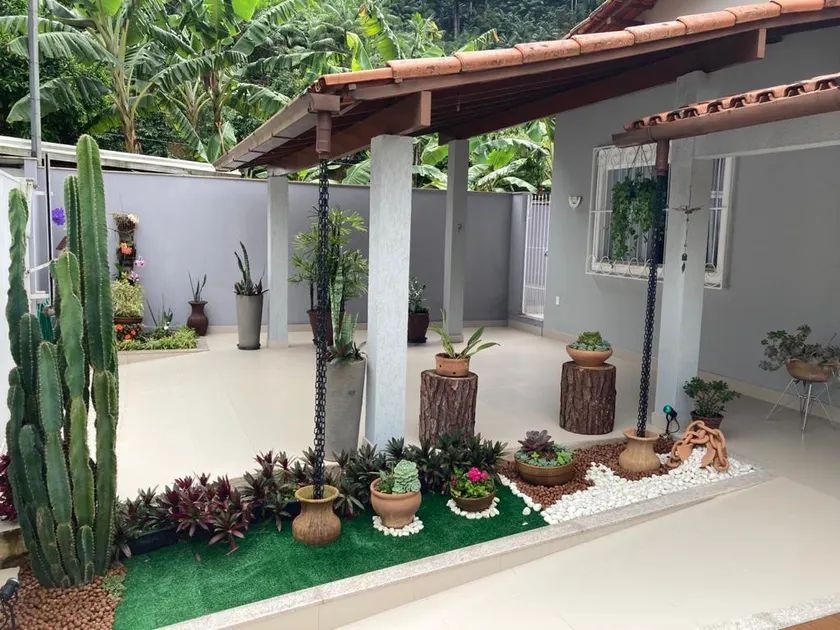 Tânia's House - Image 1