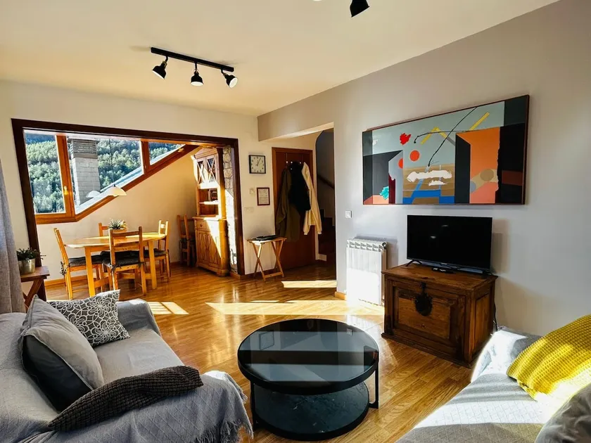 Casa Mya. A Modern Duplex in the Spanish Pyrenees - Image 1