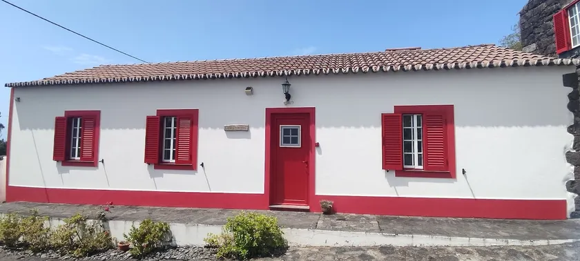 Casal do Vulcão - Image 1