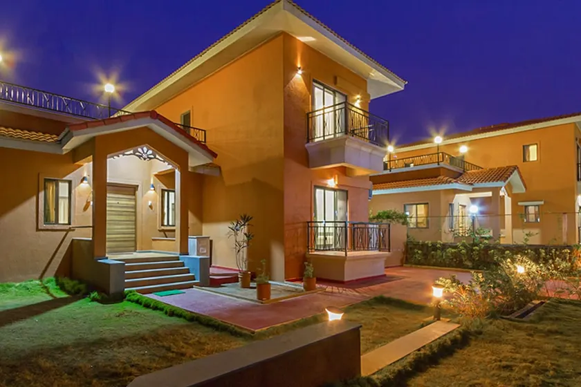 3BR-Autumn- w/Pvt Pool & Nature Trail - Wada - Image 1