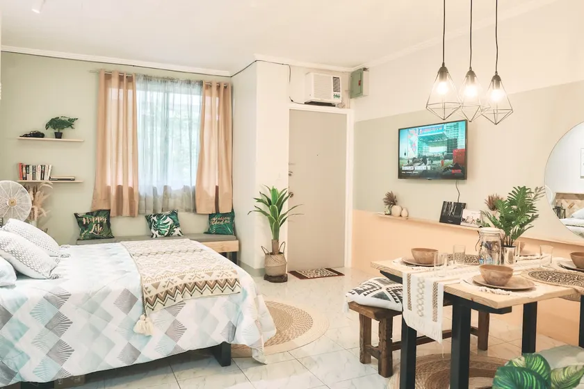Pet-Friendly Studio Apartment - SBMA Olongapo City - Image 1