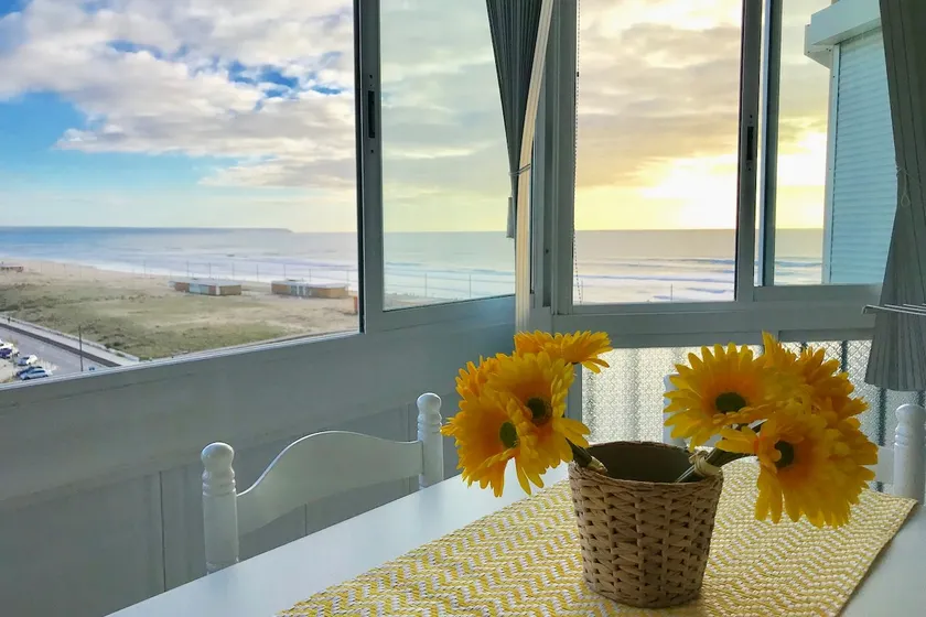 Beach Front Studio - Image 1