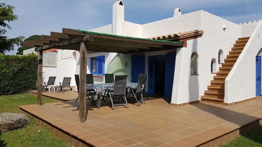 Haus In Torroella De Montgrí Mit Großem Garten - Image 1