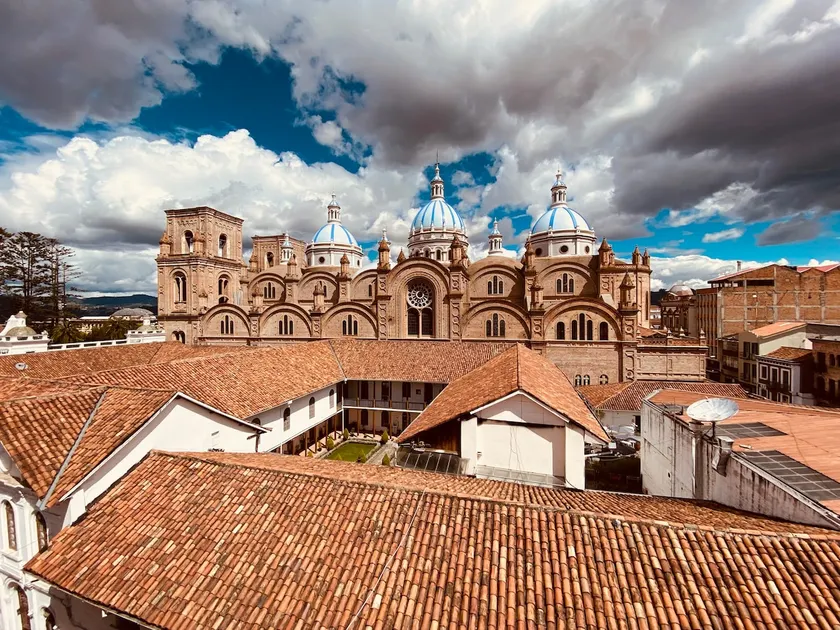 Cuenca Center 501 - Image 1