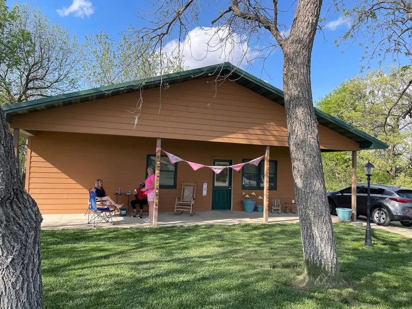 Life's Finer Moments Cabin #1 on 40 acres - Image 1