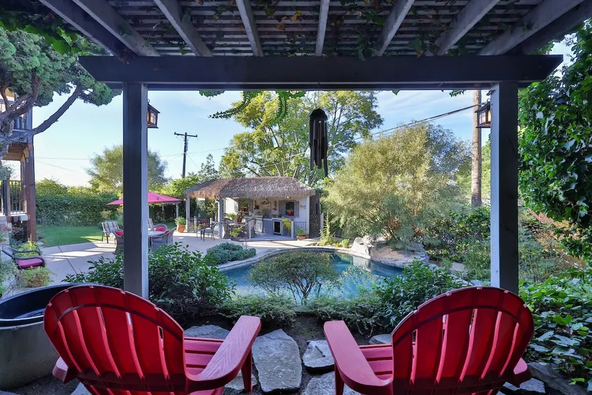 Private 1 BR Paradise Retreat - Image 1