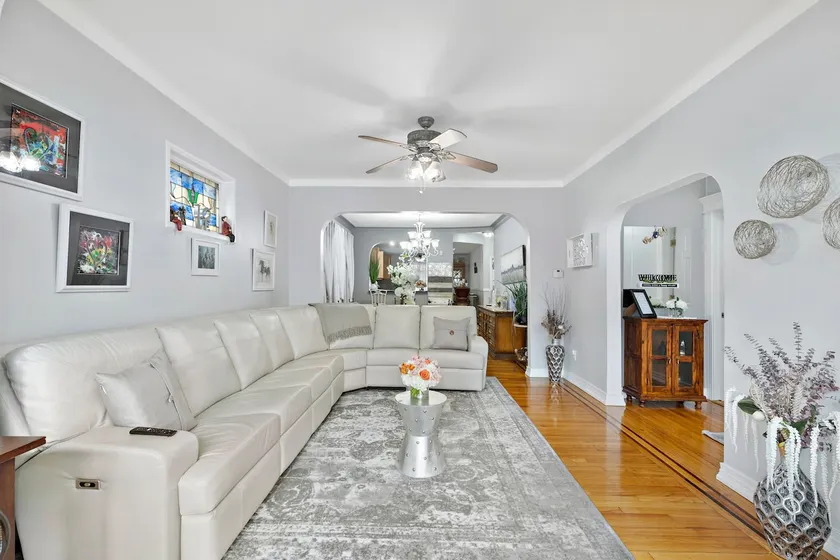 Casa de Paz I | Near NYC, MetLife & American Dream - Image 1