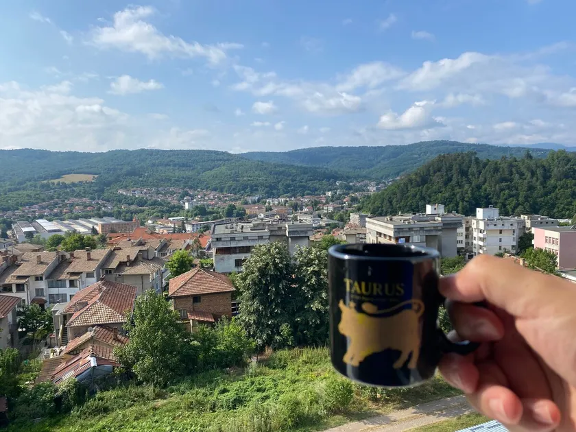 Panorama Tryavna Apt - Air Heal, Rest & Recreate - Image 1