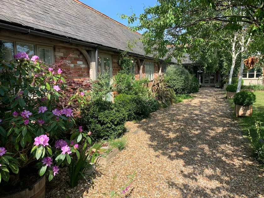 Lovely 2 bedroom cottage in Poulshot, up to 5 pax❤ - Image 1
